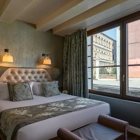 Palazzo Veneziano - Collection Hotell 4*