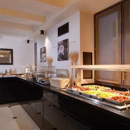 Palazzo Veneziano - Collection Hotell 4*