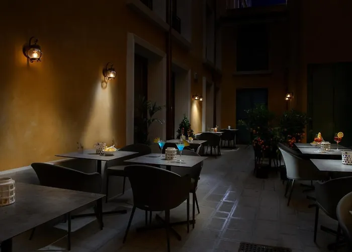 Palazzo Veneziano - Collection