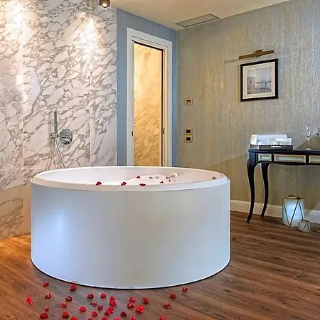 Palazzo Veneziano - Collection Hotel