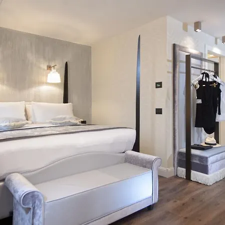 Palazzo Veneziano - Collection 4*