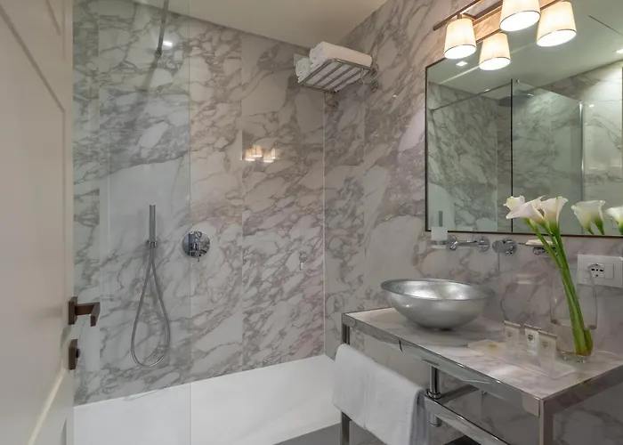 Hotel Palazzo Veneziano - Collection