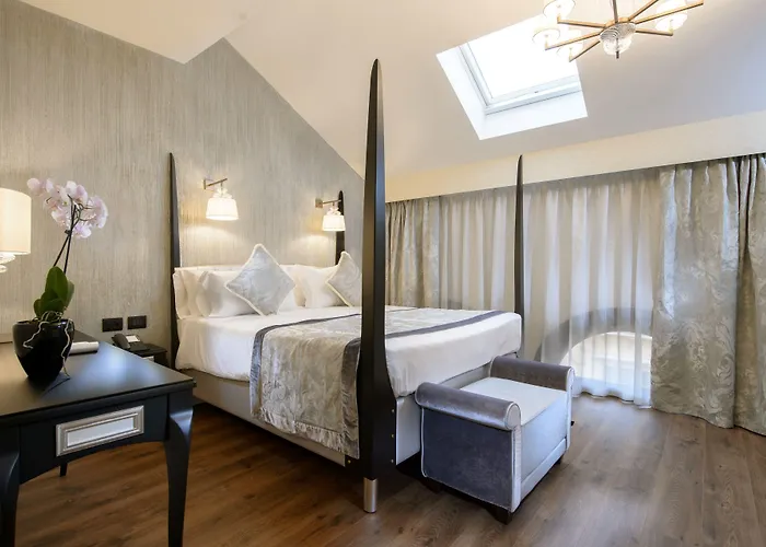 Palazzo Veneziano - Collection Venecia