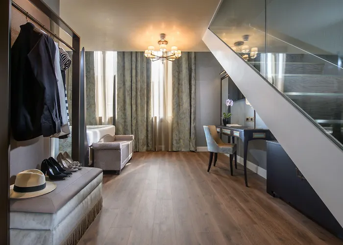 Palazzo Veneziano - Collection 4*